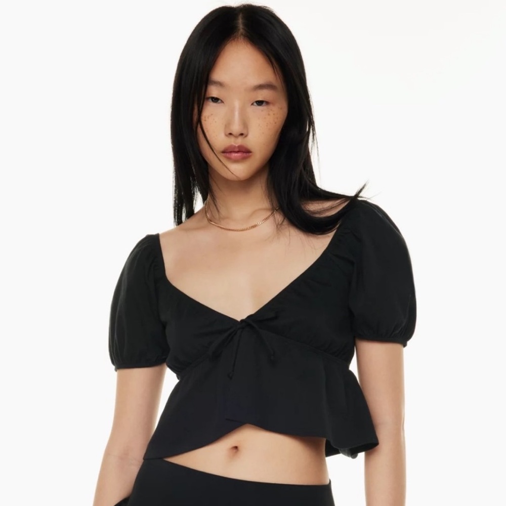 Aritzia Sunday Best Kaia Top